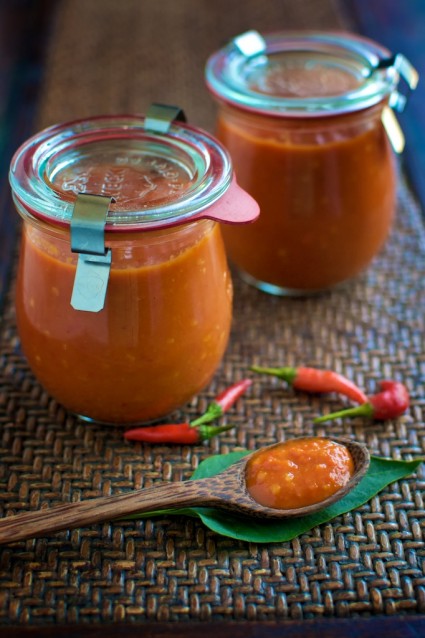 Sriracha Chili Hot Sauce Recipe Sriracha Chili Hot Sauce Recipe