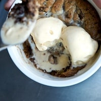 Chocolate Chip Cookie a la mode