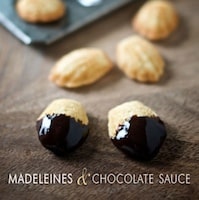 Madeleines with Chocolate Sauce
