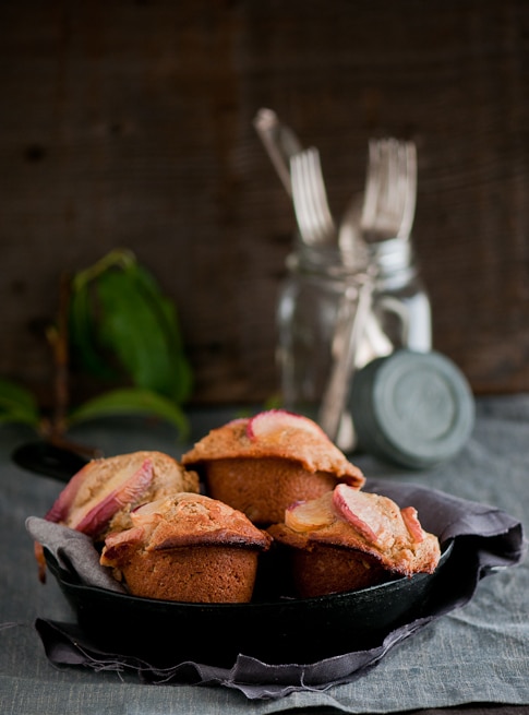ginger peach muffins