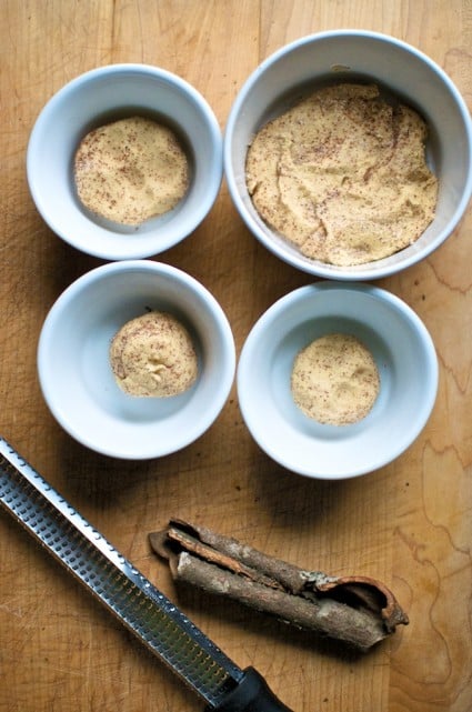 snickerdoodle-deep dish cookie snickerdoodle-deep dish cookie